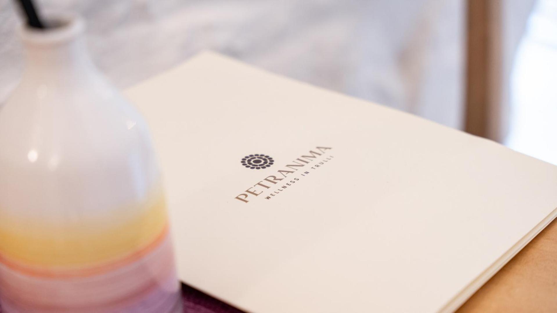 Bed and Breakfast Petranima Wellness In Trulli Остуни Экстерьер фото