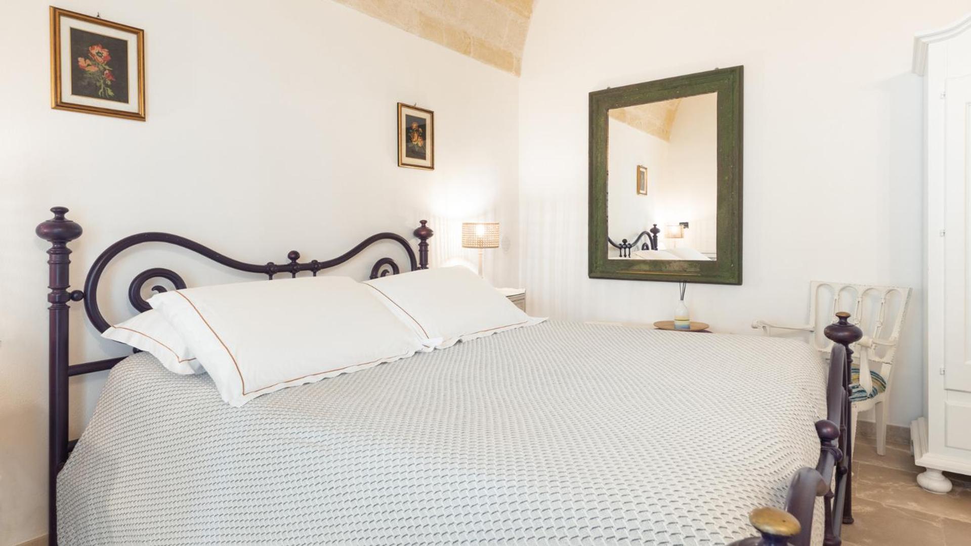 Bed and Breakfast Petranima Wellness In Trulli Остуни Экстерьер фото