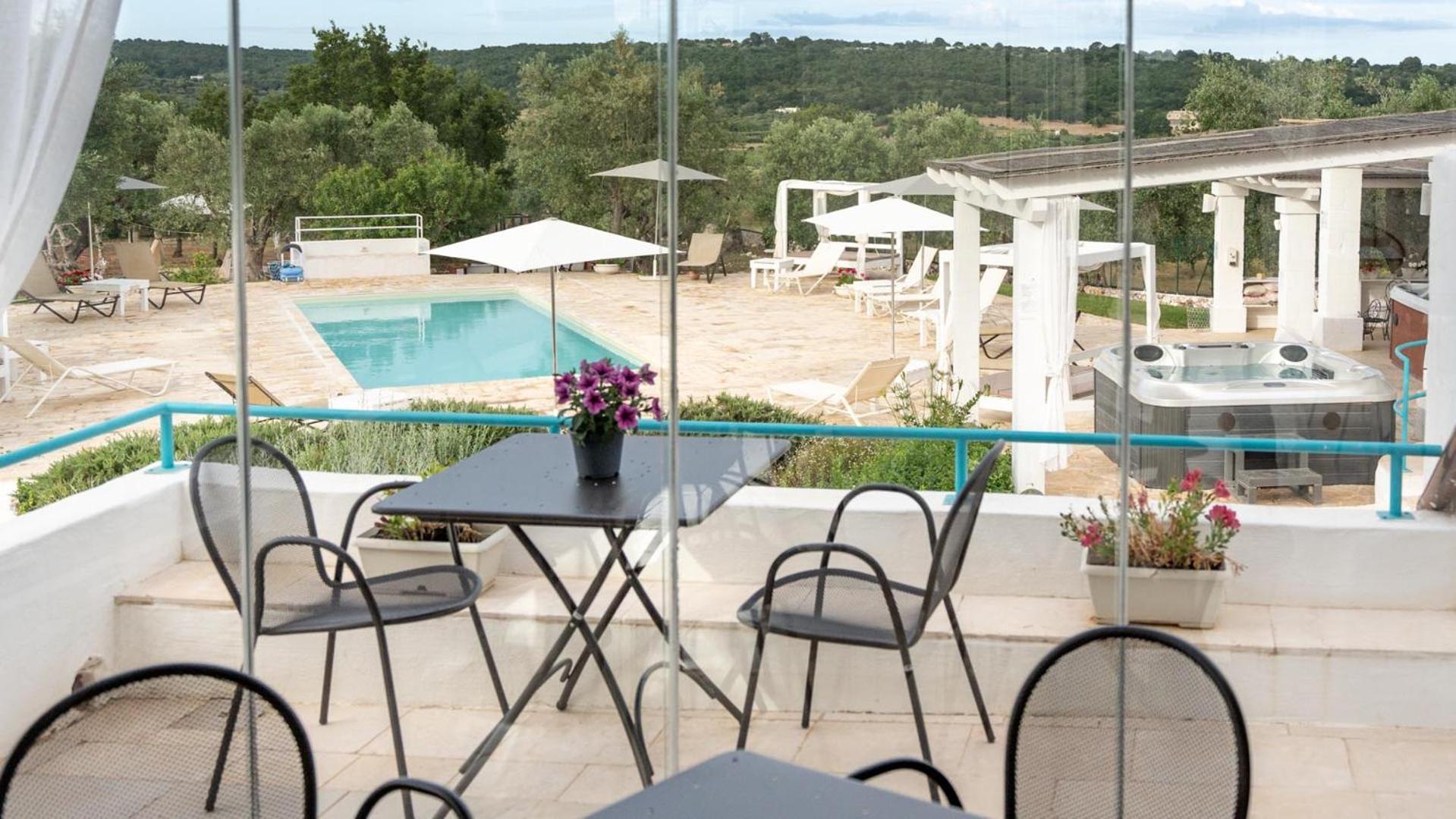 Bed and Breakfast Petranima Wellness In Trulli Остуни Экстерьер фото