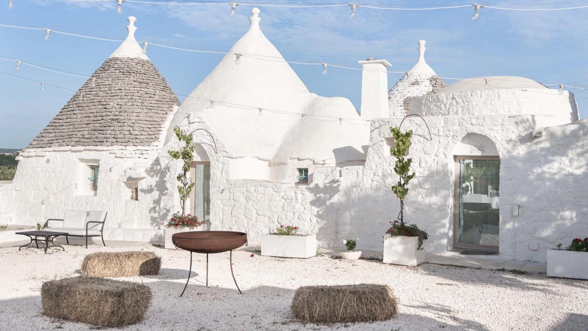 Bed and Breakfast Petranima Wellness In Trulli Остуни Экстерьер фото