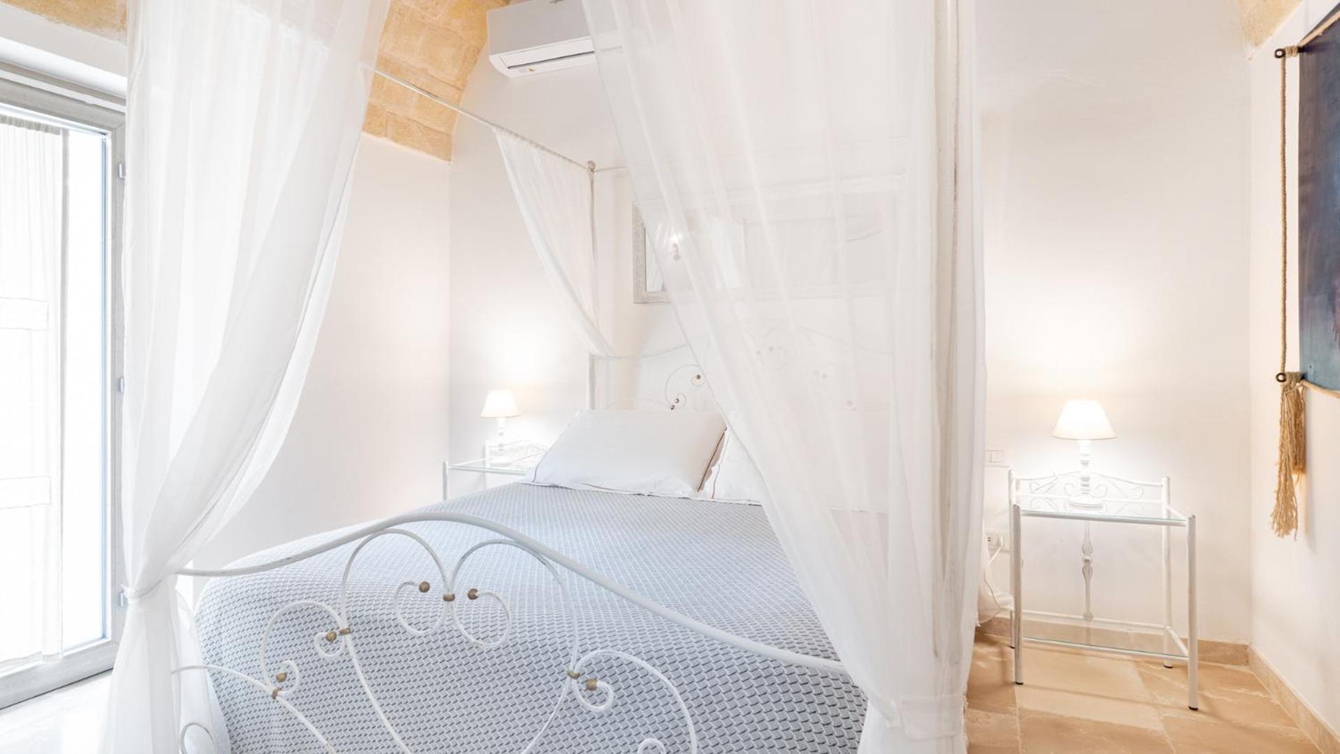 Bed and Breakfast Petranima Wellness In Trulli Остуни Экстерьер фото